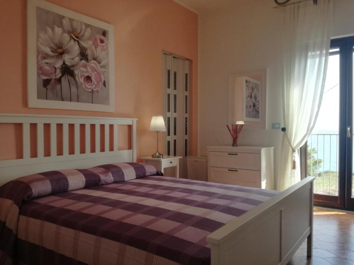 B&B Il Faro チッタデッラ・デル・カーポ エクステリア 写真